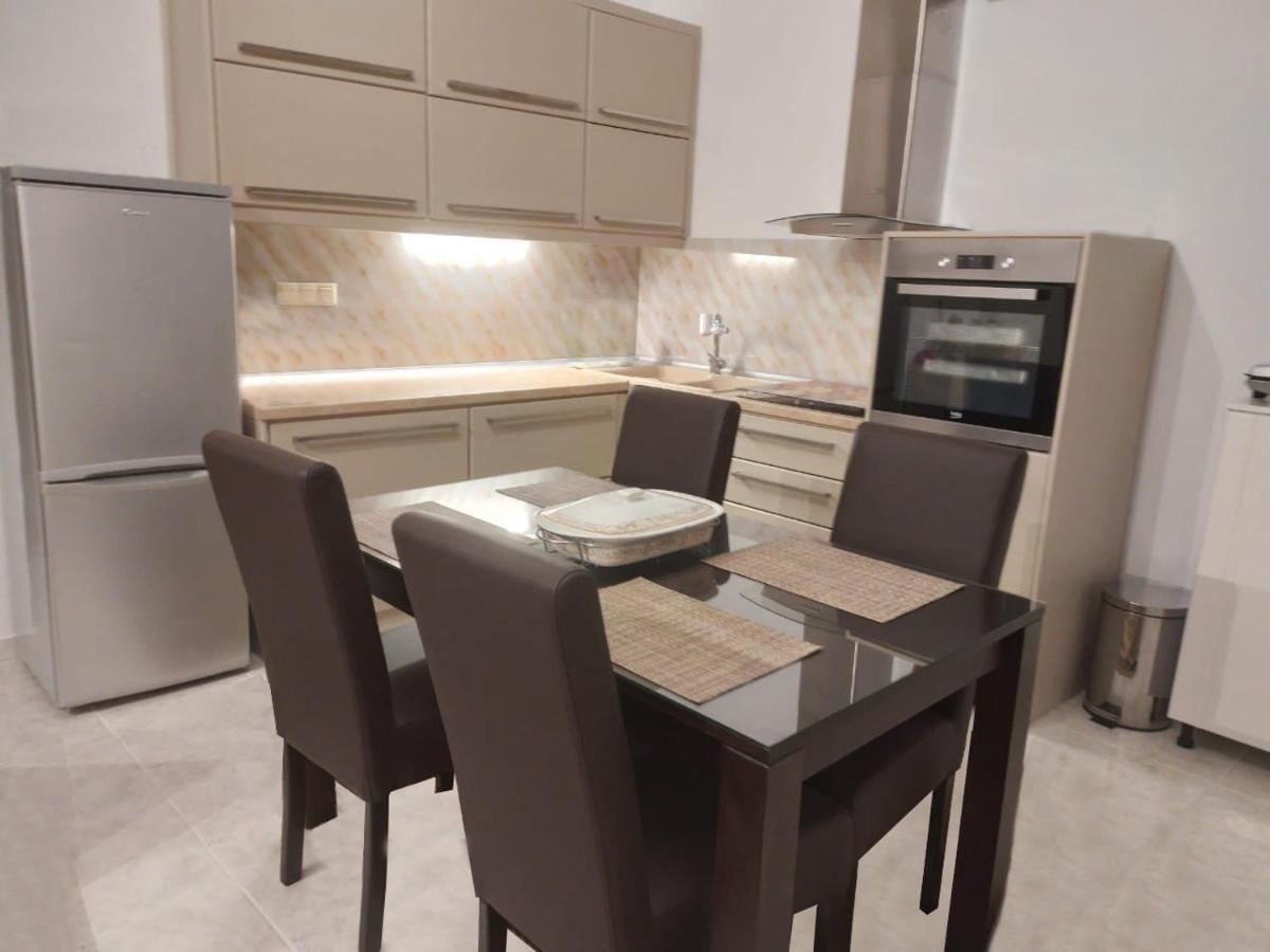 Villa Calypso Szkála Rahoníu Kültér fotó